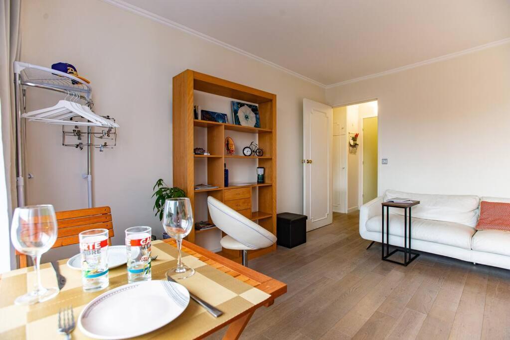 Studio With Balcony Paris Dış mekan fotoğraf