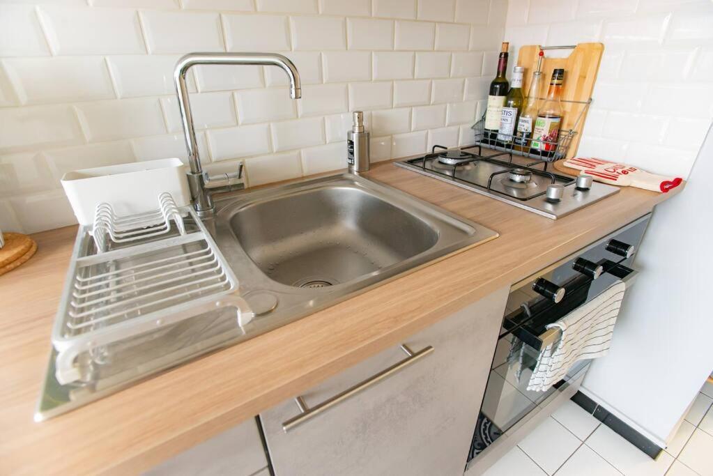 Studio With Balcony Paris Dış mekan fotoğraf